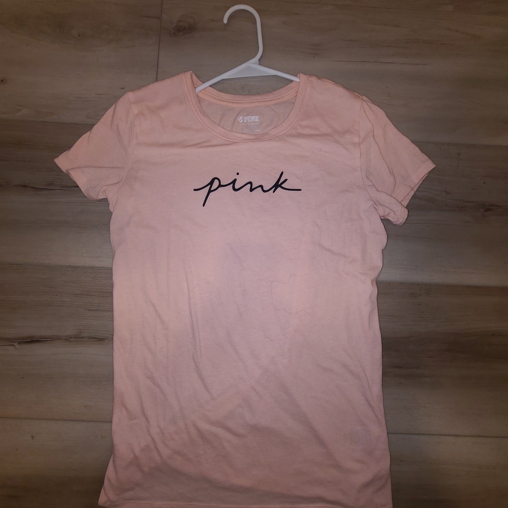 Victoria's Secret Pink Short Sleeve Tee - Picture 2 of 4
